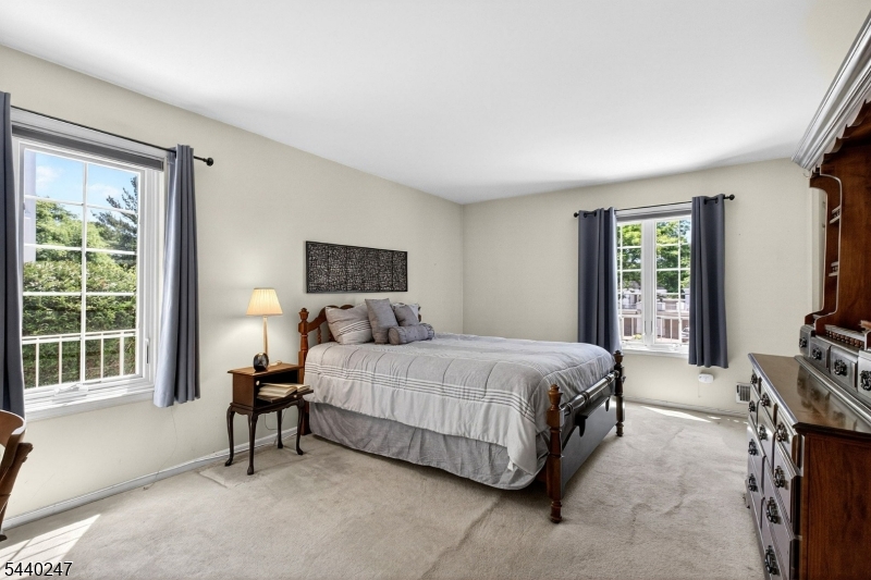 Sutton Woods - Residential