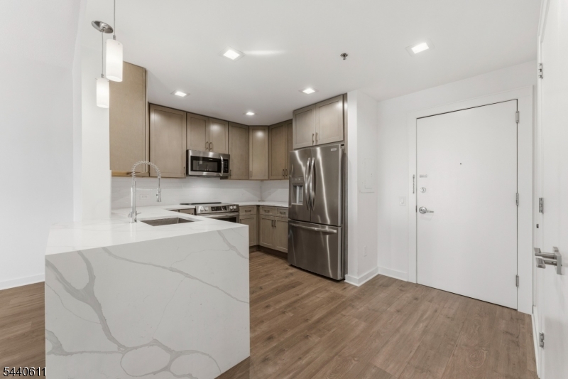 Skyview - Residential