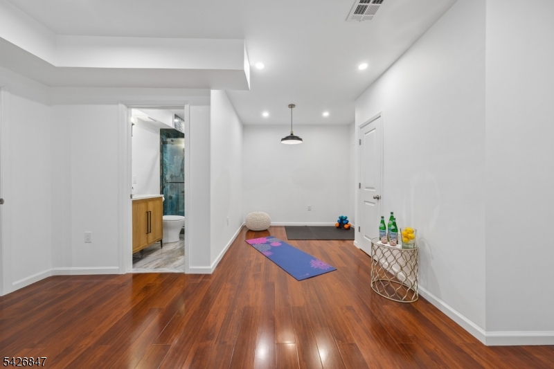 Upper Gregory - Residential