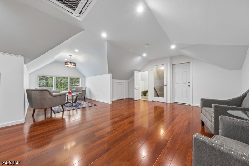 Upper Gregory - Residential