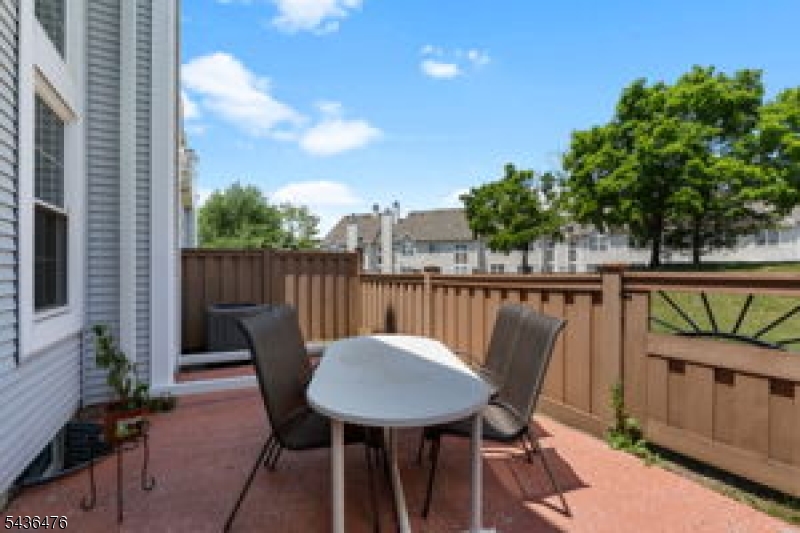 Glenbrooke - Residential