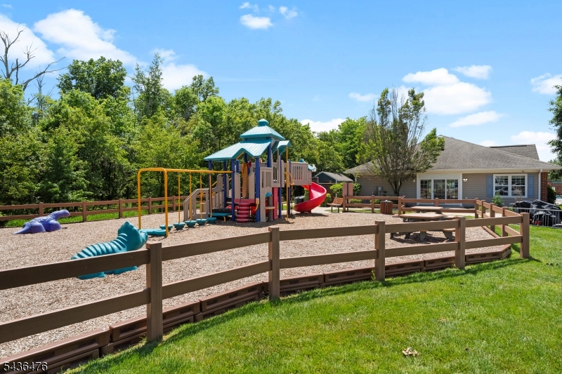 Glenbrooke - Residential