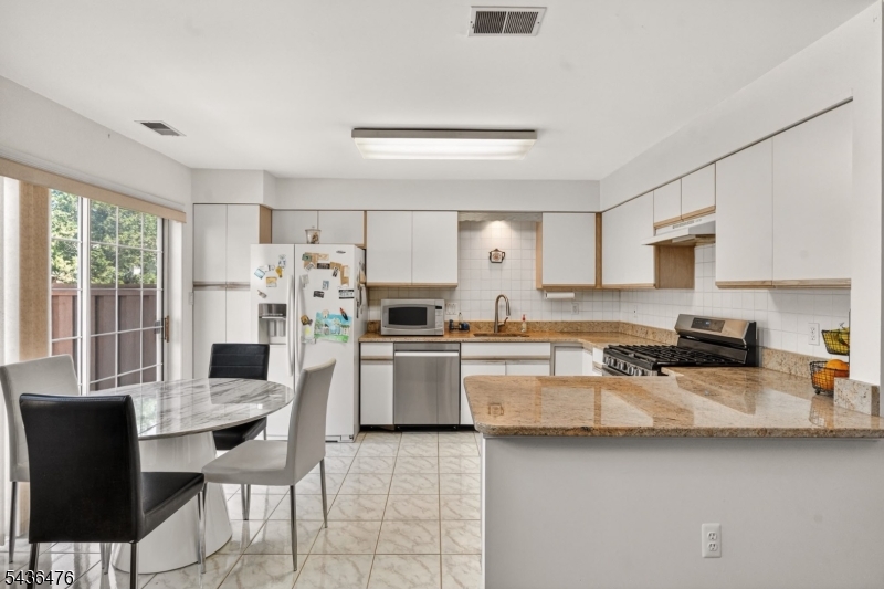 Glenbrooke - Residential