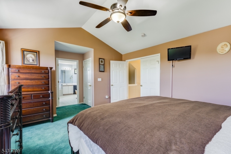 Flanders Crossing - Residential
