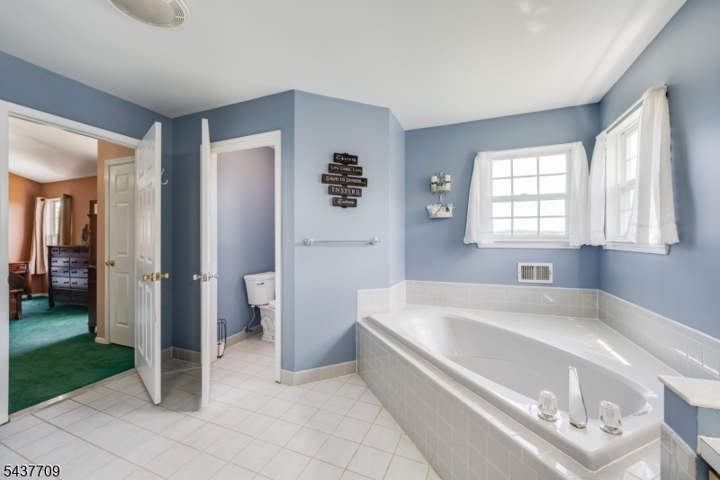 Flanders Crossing - Residential