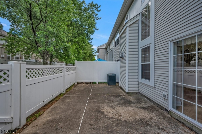 Stratton Meadows - Residential