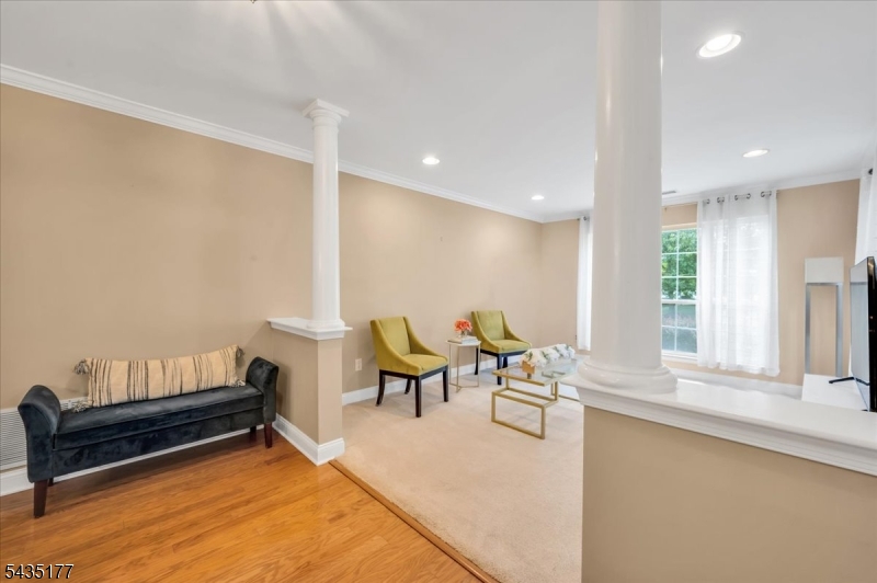 Stratton Meadows - Residential