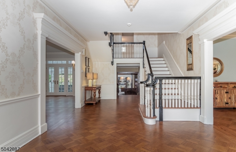 Franklin school/north side - Residential