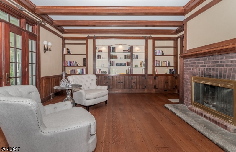 Franklin school/north side - Residential