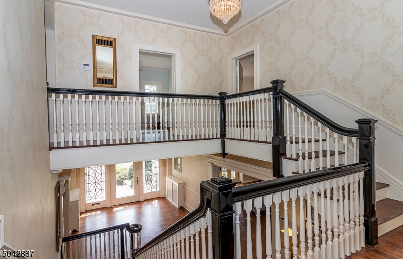 Franklin school/north side - Residential