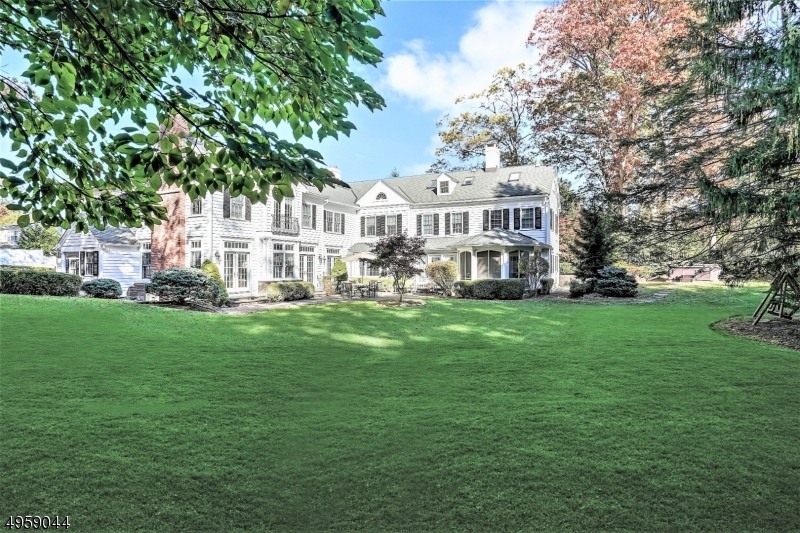 OLD SHORT HILLS - Residential