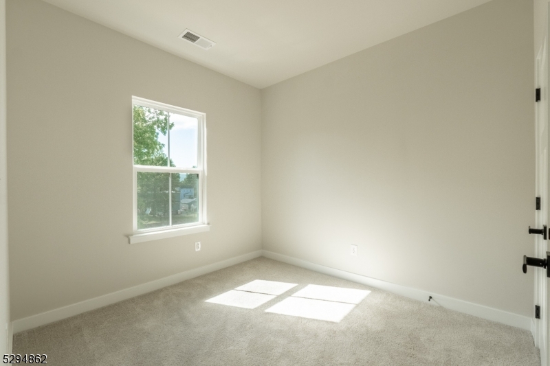 Hackettstown Crossing - Residential Lease