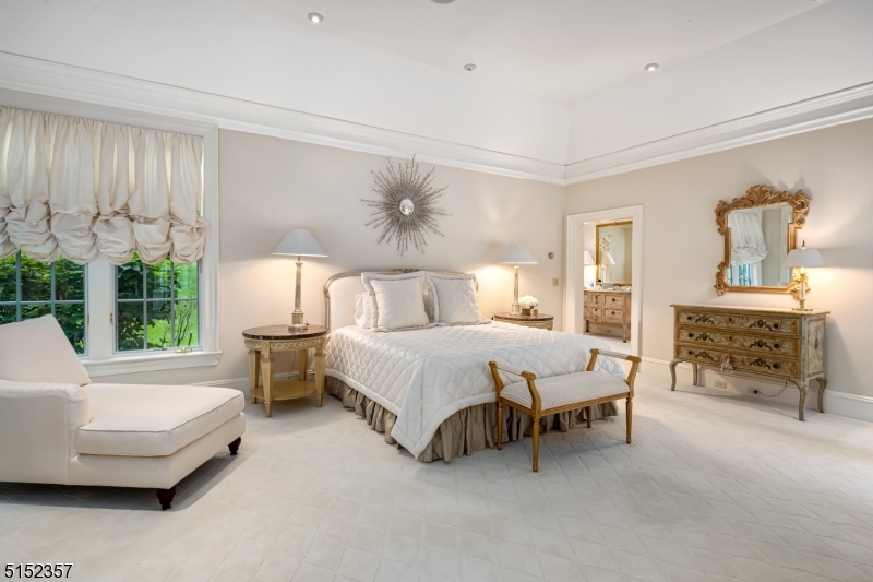 New Vernon - Residential