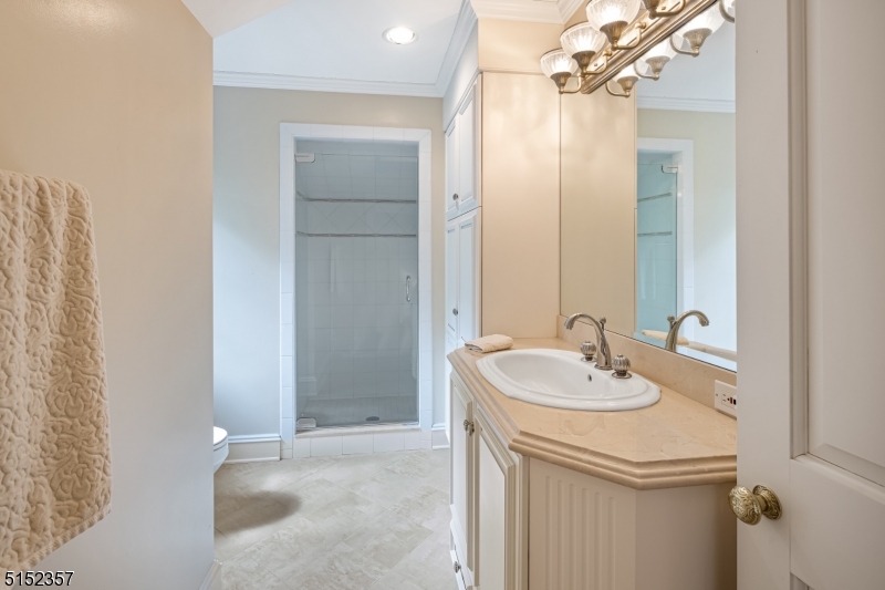 New Vernon - Residential