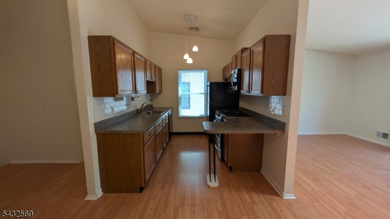 Spruce Hills - Residential Lease