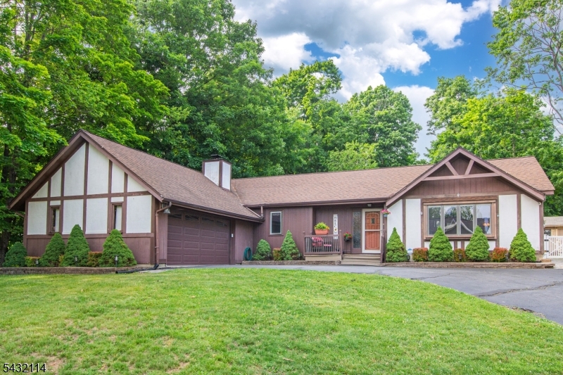 Pershing Estates - Residential