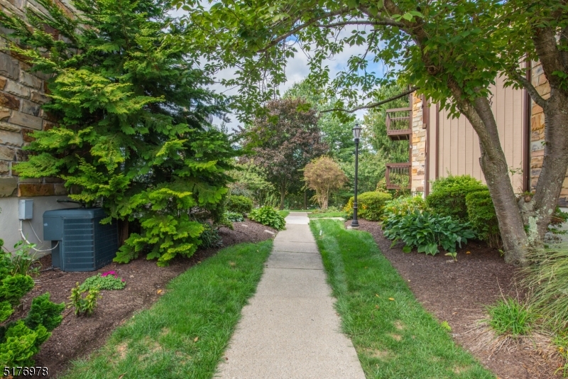 Hastings Square - Residential
