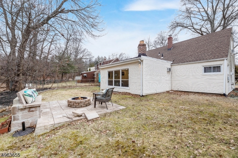 Pleasantdale - Residential