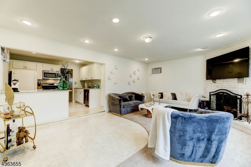 Pleasantdale - Residential