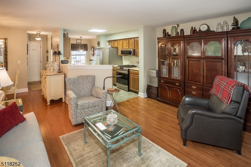 EDEN LANE - Residential