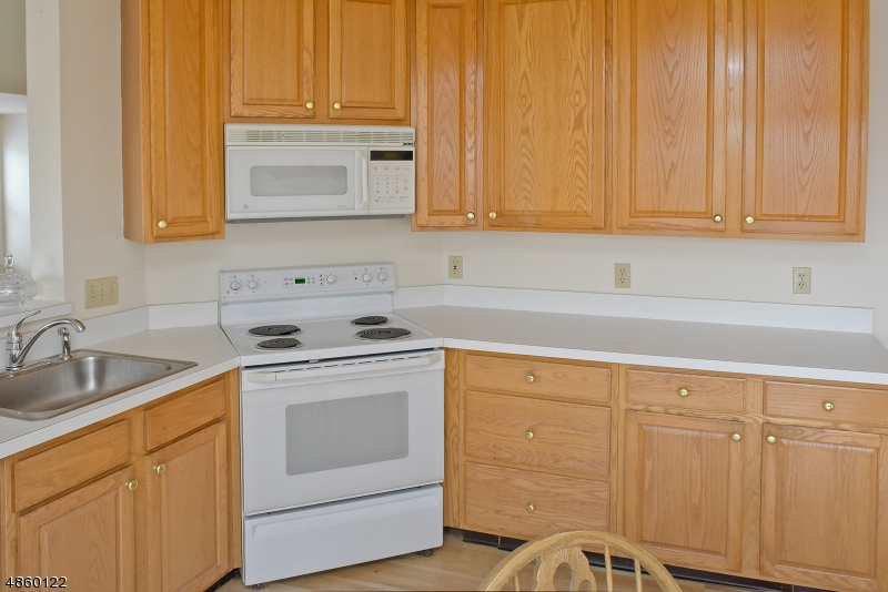 Four Oaks - Residential