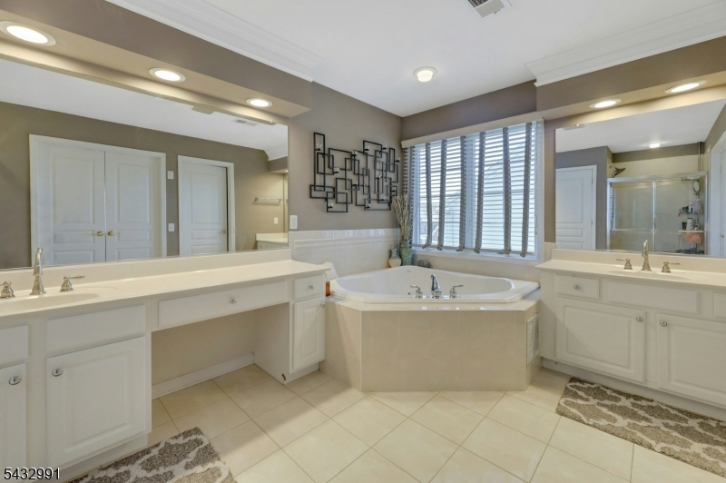 Hickory Hill - Residential