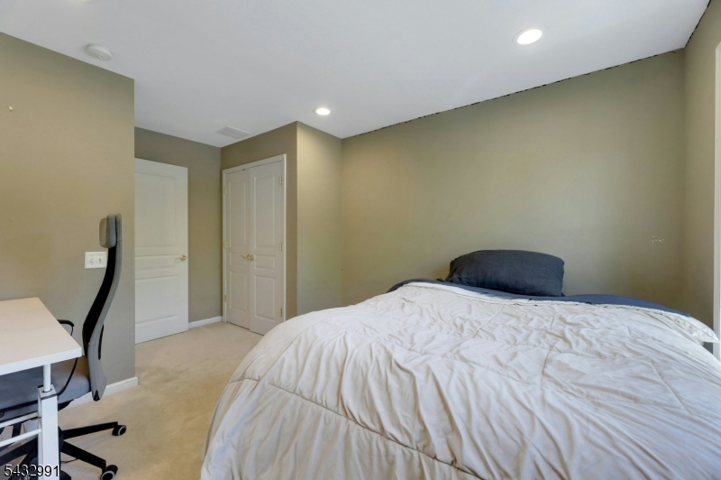 Hickory Hill - Residential
