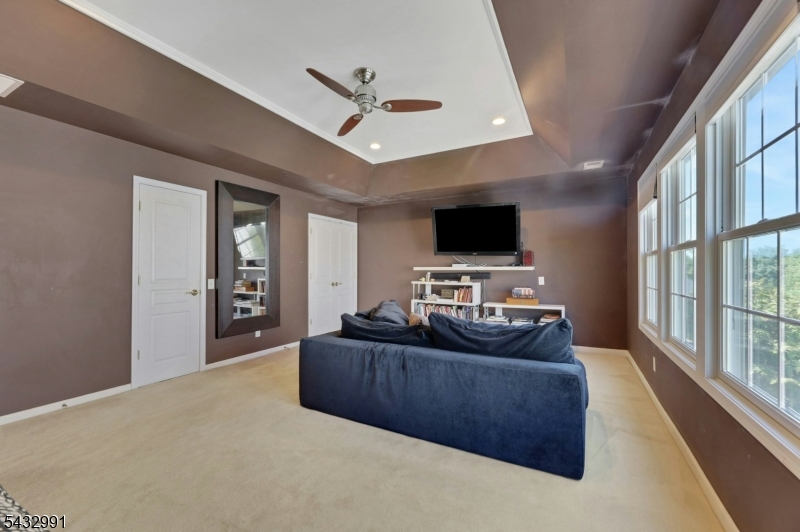 Hickory Hill - Residential