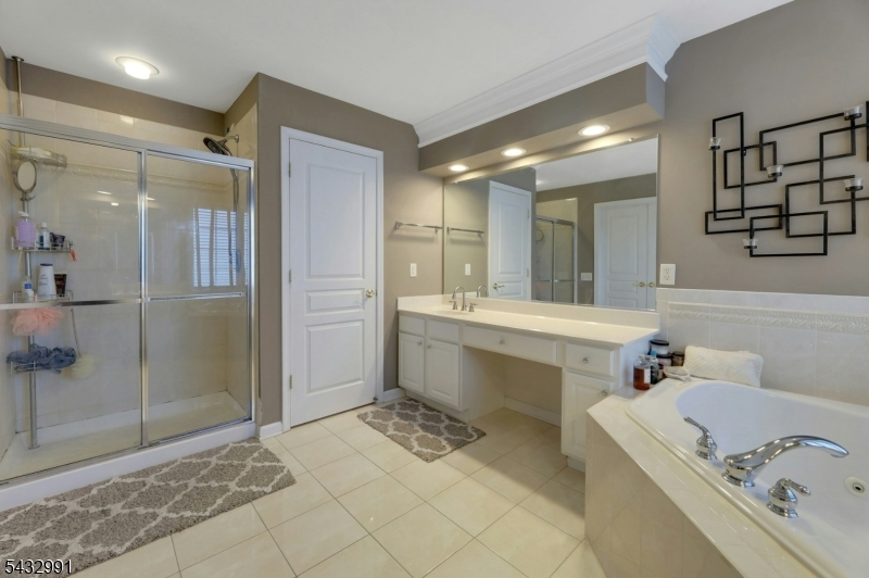 Hickory Hill - Residential