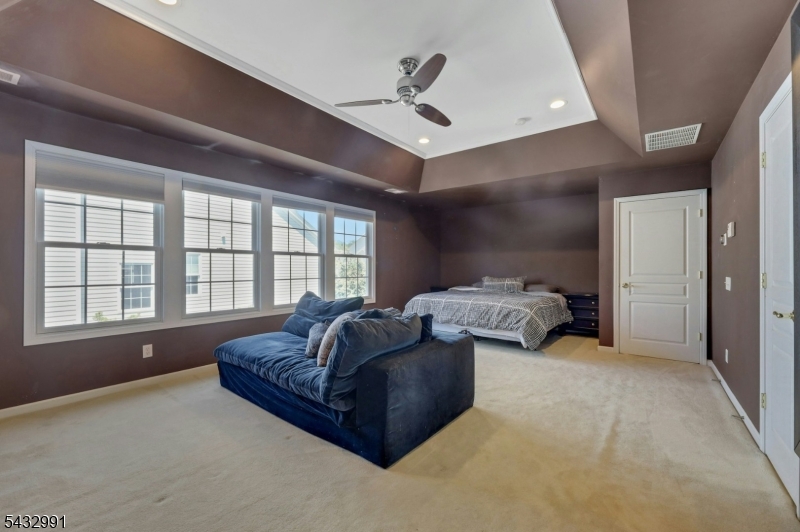 Hickory Hill - Residential