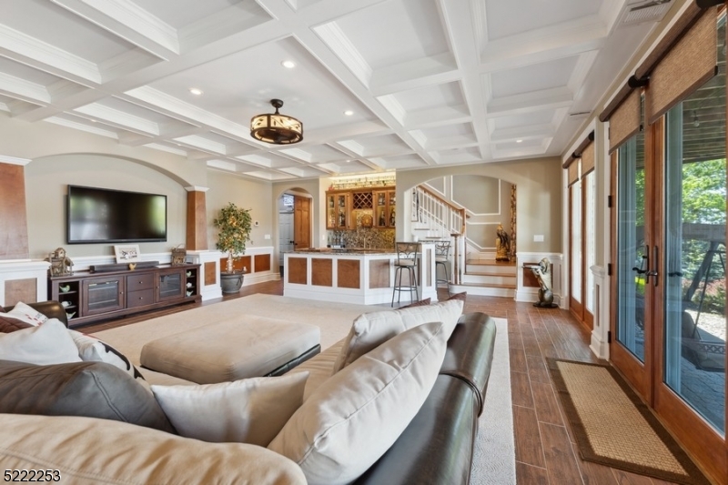 Lake Front - Residential