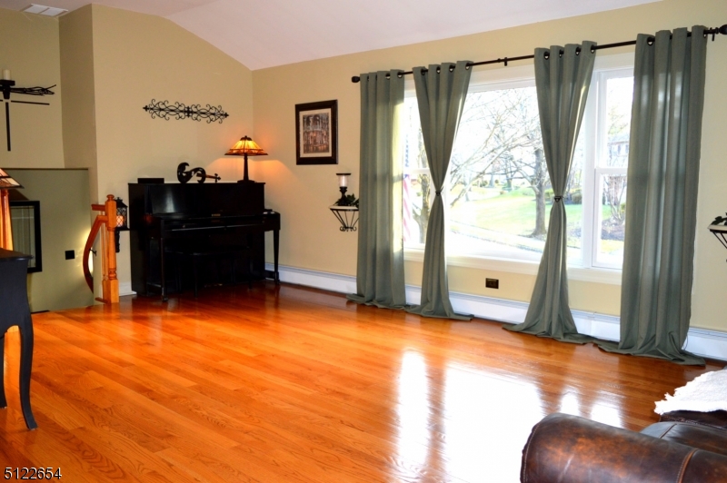 INTERVALE HEIGHTS - Residential