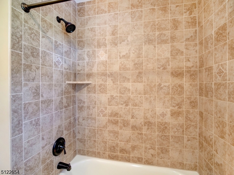 INTERVALE HEIGHTS - Residential