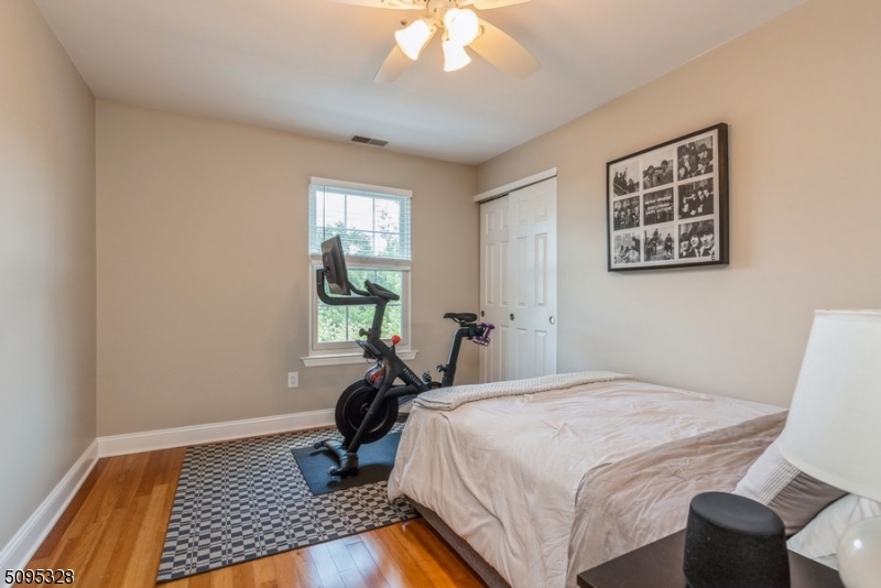 WHIPPANY - Residential