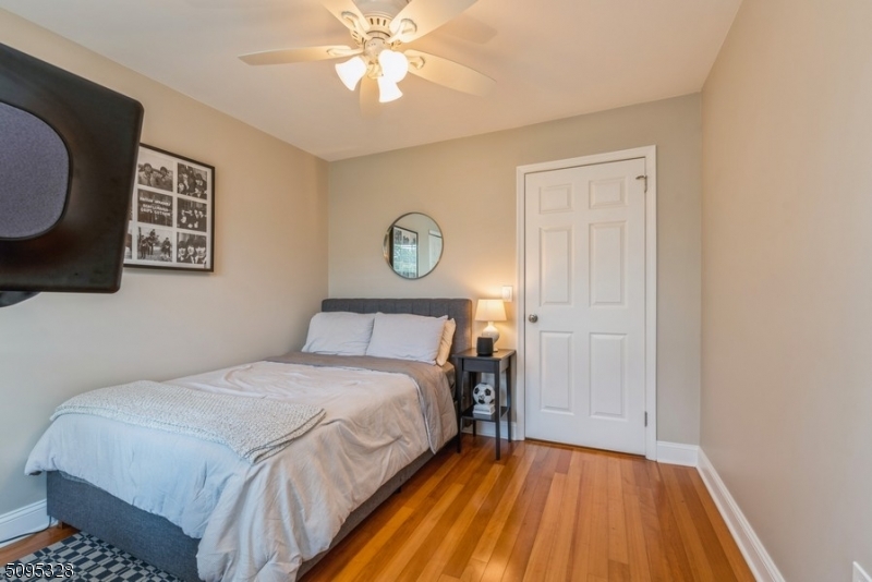 WHIPPANY - Residential