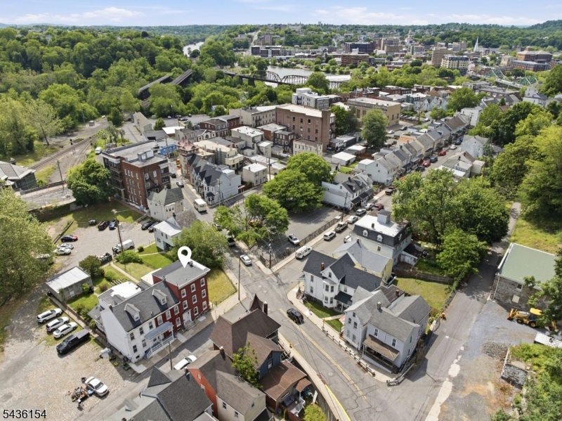 Downtown - Residential Income