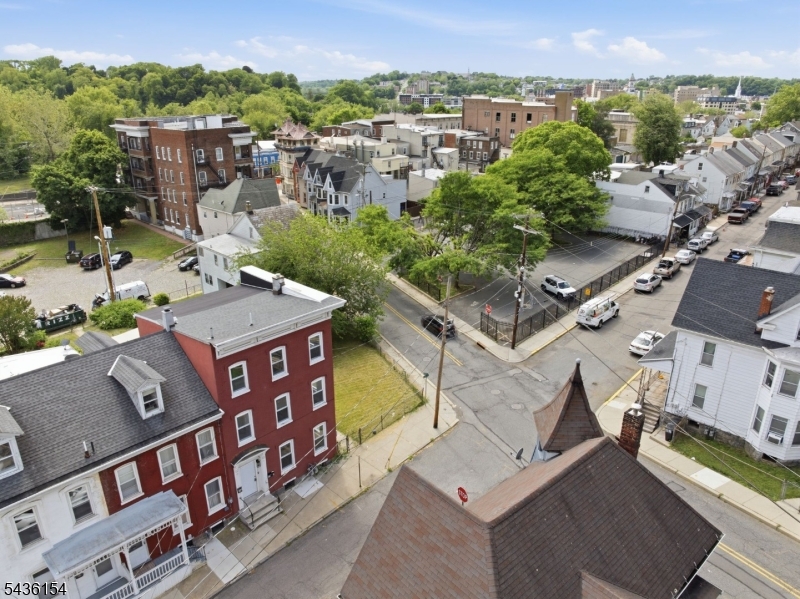 Downtown - Residential Income