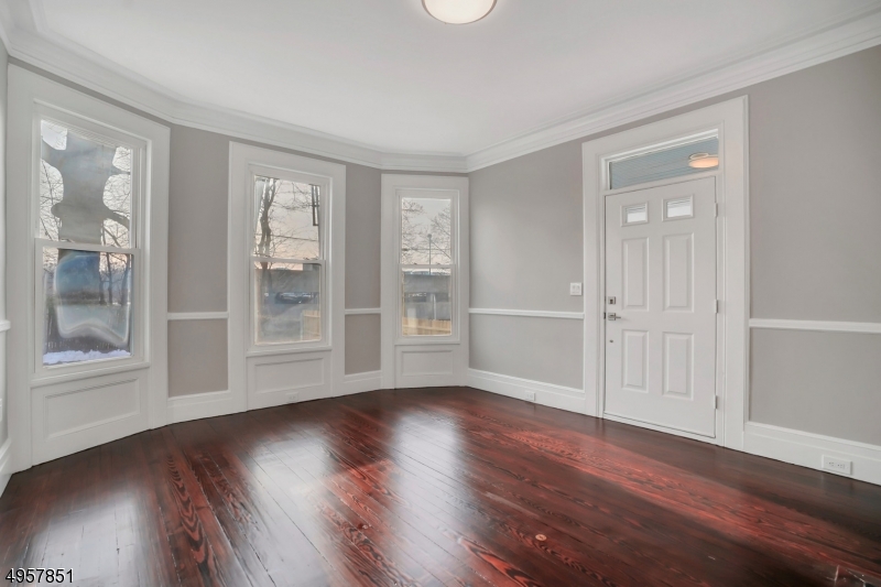 intown - Residential Lease