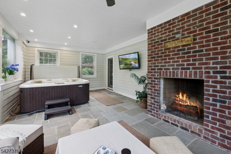 Convent Station - Residential