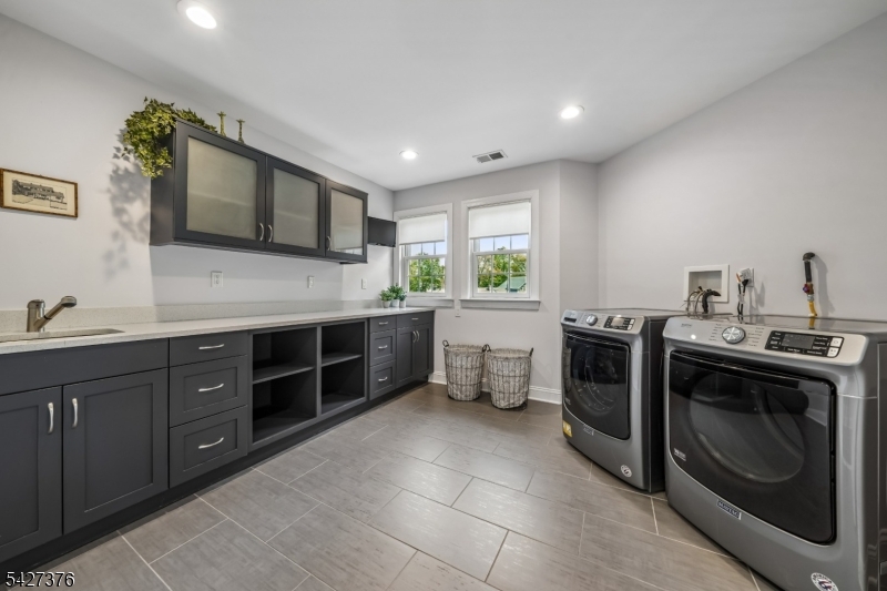 Convent Station - Residential