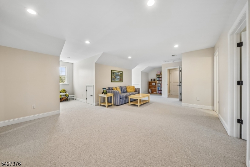 Convent Station - Residential
