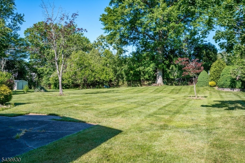 Country Club Estates - Residential