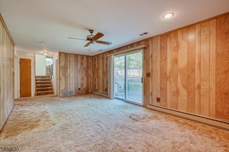 Country Club Estates - Residential
