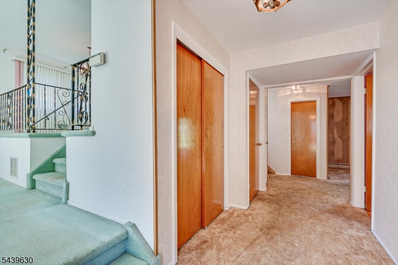 Country Club Estates - Residential