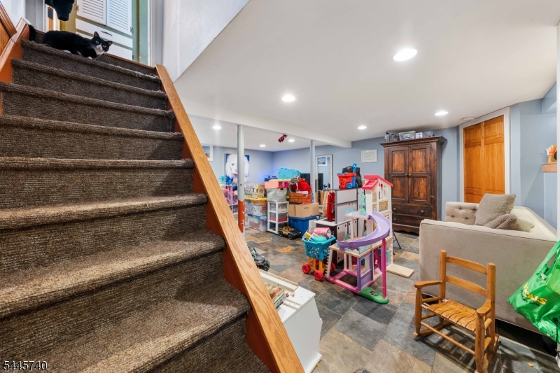 Sunnyside - Residential