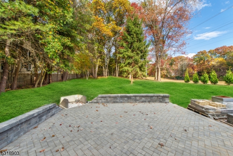 Rolling Hill - Residential
