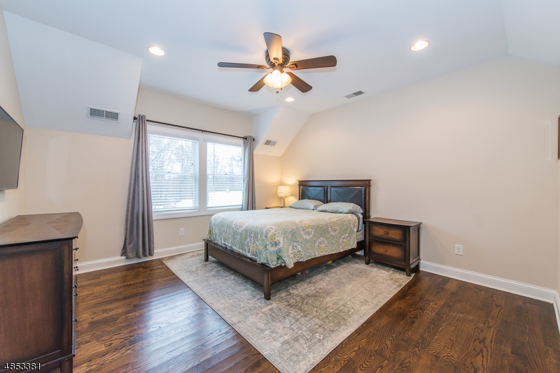 Beacon Hill - Residential