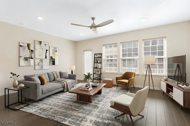 Livingston Square - Residential