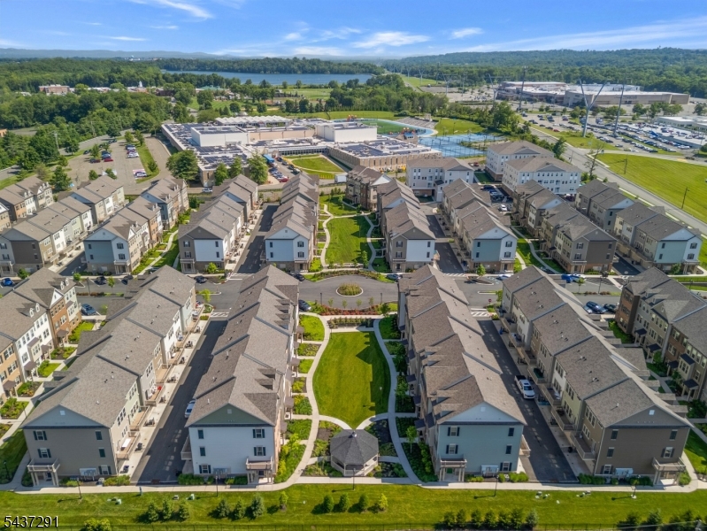 Livingston Square - Residential