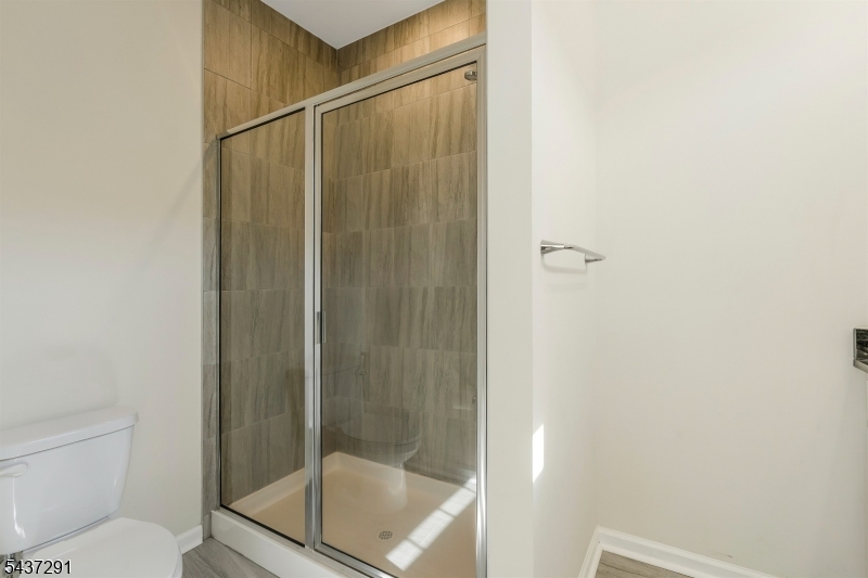 Livingston Square - Residential